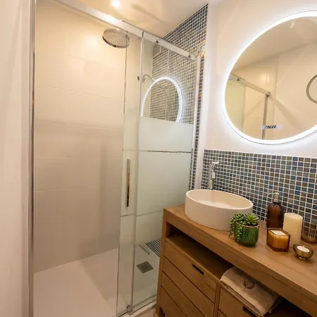Calme&design Au Rez-de-chaussée - 50m - 25 Appartement *